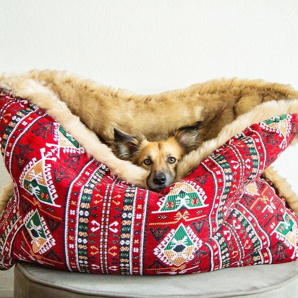 Red kilim - velvet / faux fur snuggle sack | cuddle cave | travel bed | anti-anxiety dog bed | anxiety relief | hygge bed