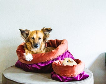 THE DIY DOGBED | Velvet petbed | travel bed | cuddle cave | snuggle sack | anti-anxiety dog bed | anxiety relief | nest bed | customize