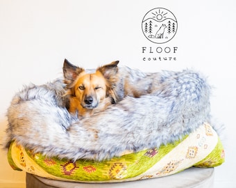 Olive green 1001 sweet dreams bed | Turkish kilim - faux fur snuggle sack | cuddle cave | travel bed | anti-anxiety dog bed | nest bed