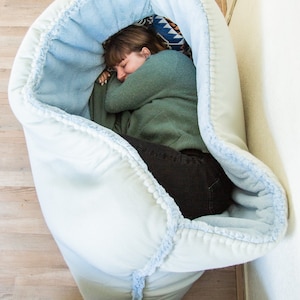 PRE-ORDER Tweed FLOOF for people Escape den Cuddle cave Dog bed for humans Floor pillow Lounge People pocket image 10