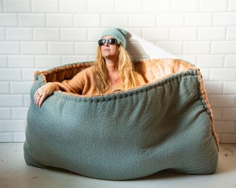 PRE-ORDER Teddy FLOOF for people | Escape den | Cuddle cave | Dog bed for humans | Floor pillow | Lounge | People pocket |