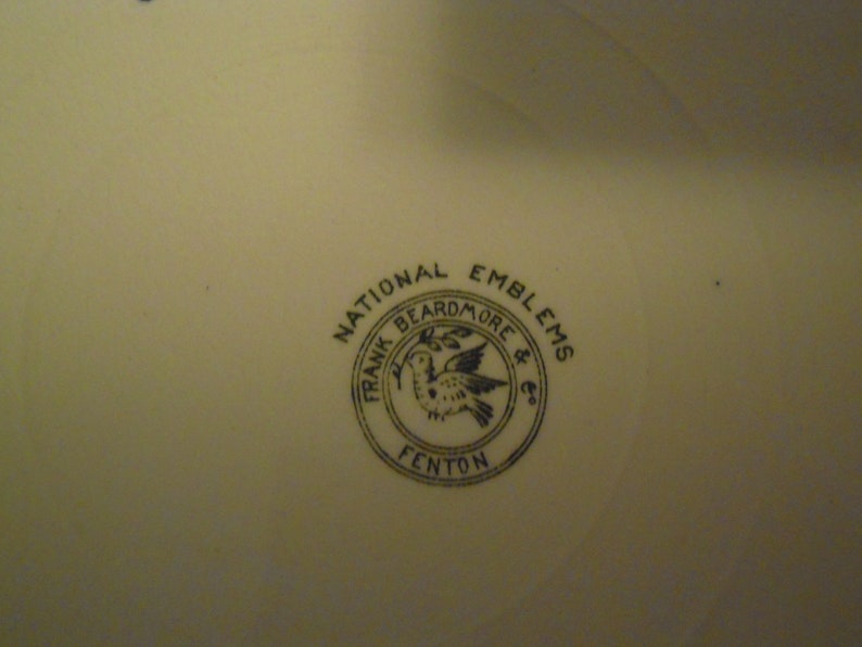 2 Antique Vintage Frank Beardmore Fenton National Emblem Cabinet Plate France USA