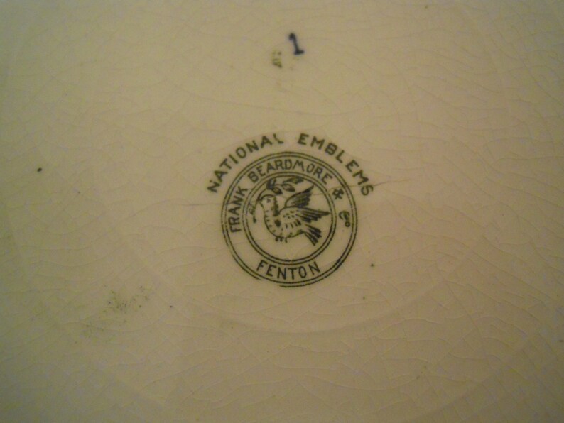 2 Antique Vintage Frank Beardmore Fenton National Emblem Cabinet Plate France USA