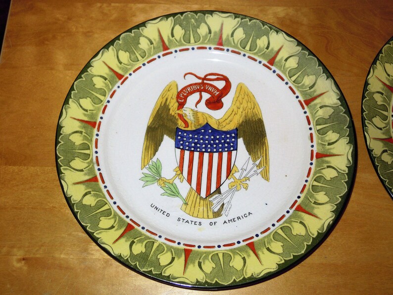 2 Antique Vintage Frank Beardmore Fenton National Emblem Cabinet Plate France USA