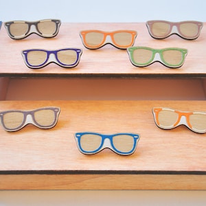 Wooden Laser Cut Wayfarer Sunglasses Brooch