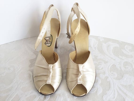 Vintage 1940's 1950's Ladies Dress Shoes Strappy H