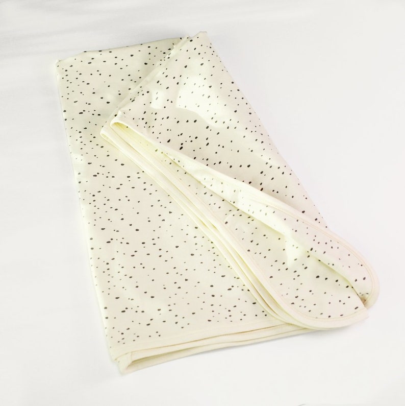 non-toxic Super Soft Double layer Comfy Baby Shower Gift Natural Organic Cotton Reversible Baby Blanket