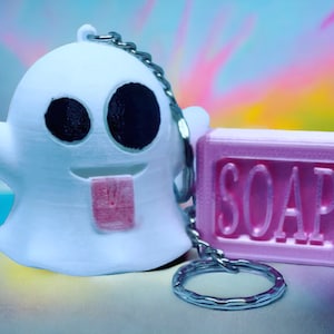石鹸とゴーストのキーホルダー、COD モダン・ウォーフェア 2