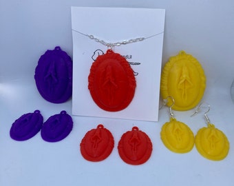 3D Printed Vagina Necklace and Earring