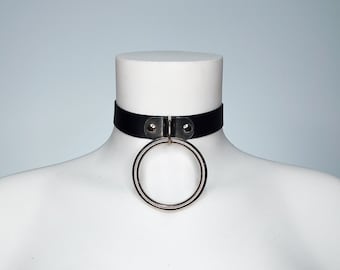 BIG SIXTY - Large black 40 mm O-ring choker