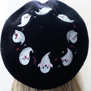 Black And White Halloween Embroidered Ghost Beret – Spooky Kawaii Goth Witchcore Style