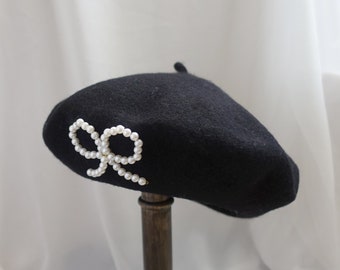 Classy Black Wool Felt Beret Hat with a Charming Faux Pearl Bow