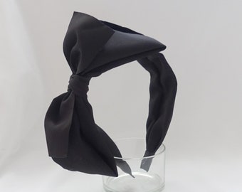 Bandeau noir élégant avec gros nœuds sur les côtés - Accessoire pour cheveux à la mode