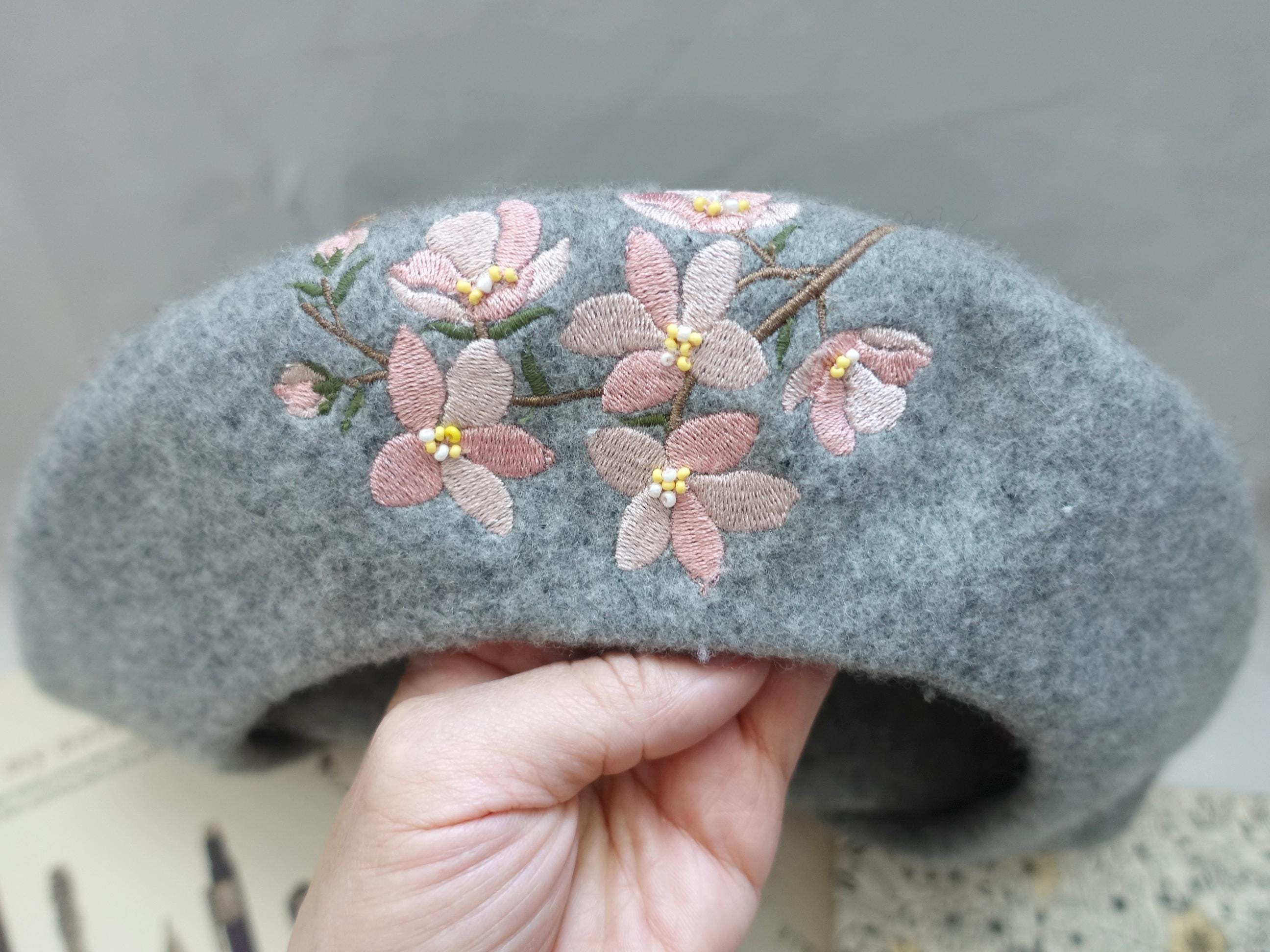 2798 ™ Women\'s Decorative Flowers Wool Beret Gray Handmade Floral Gray Wool Beret - Pumpkin Orange Flower  main image 2