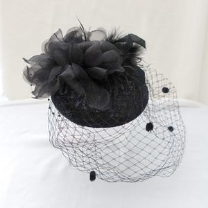 Chapeau Fascinator Femme Vintage - Voile Maille, Nœud Perles, Pince à Cheveux - Pour Mariage, Thé, Courses, Fêtes - 5