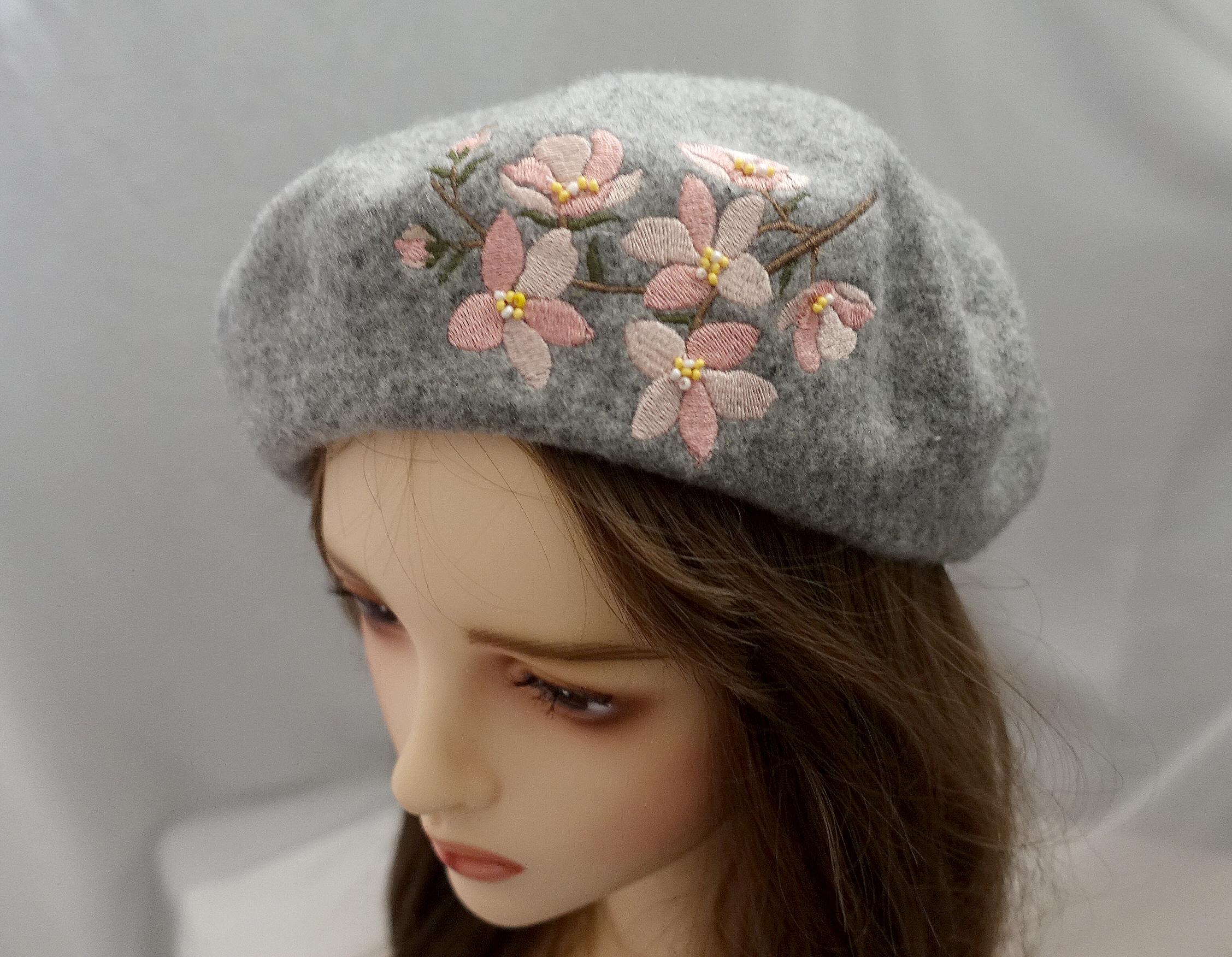 2798 ™ Women\'s Decorative Flowers Wool Beret Gray Handmade Floral Gray Wool Beret - Pumpkin Orange Flower  main image 3