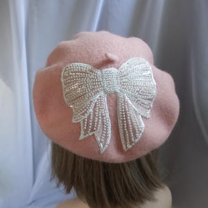 Elegant Baby Pink Beret with Eye-Catching white Sequin Bow - Timeless French Style