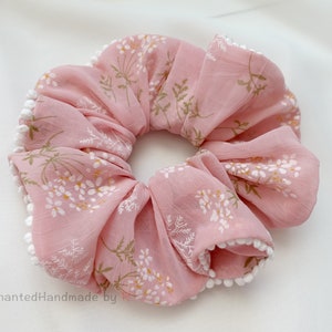 Pink Floral Print Chiffon Scrunchies, Hair Accessory, Large Scrunchy, Fluffy Scrunchies, Hairstyles, Girls Hair accessories, Women Hair Tie