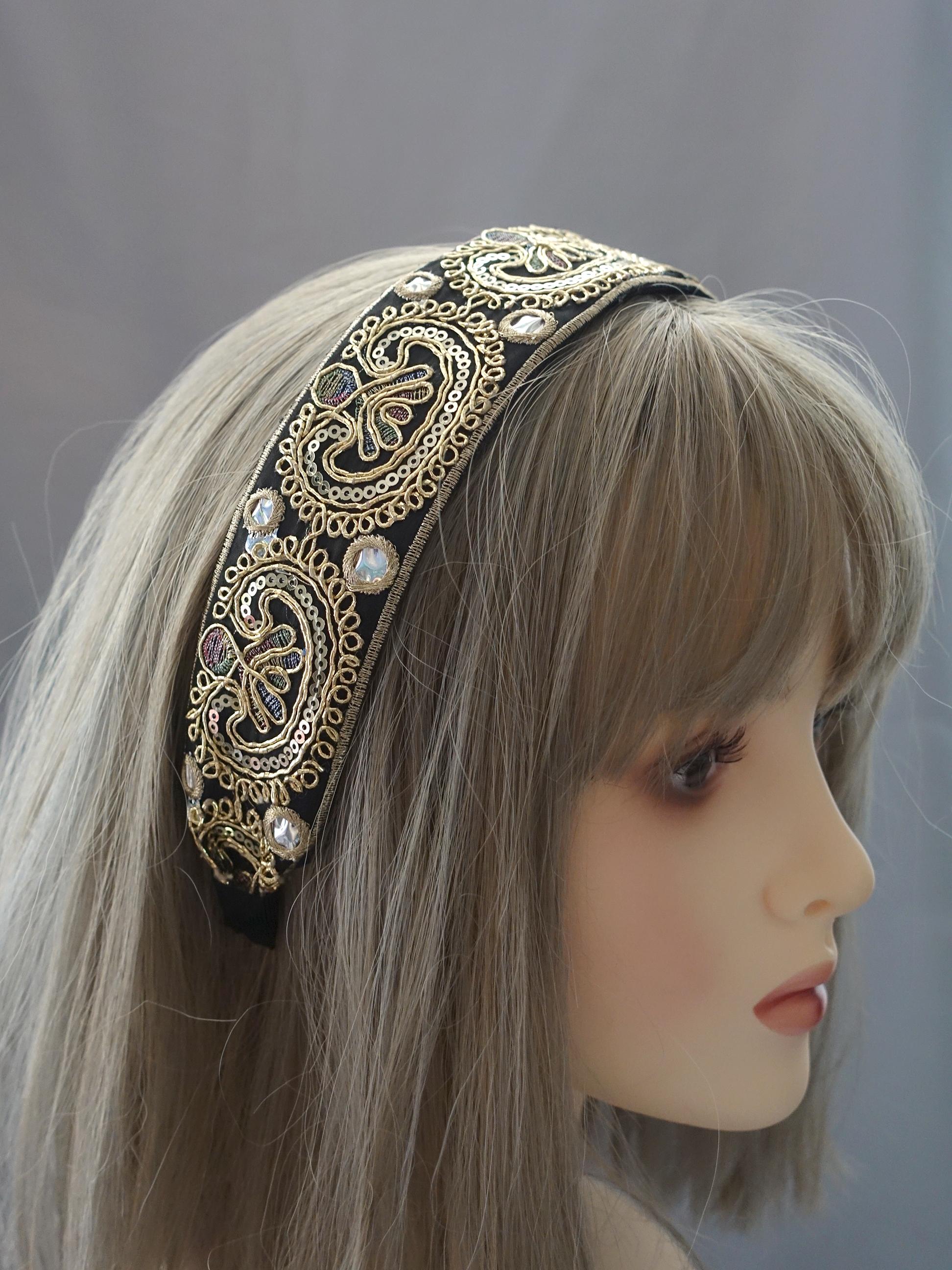 Embroidered Black Headband: Gold Floral Sequin Hair  display picture 1