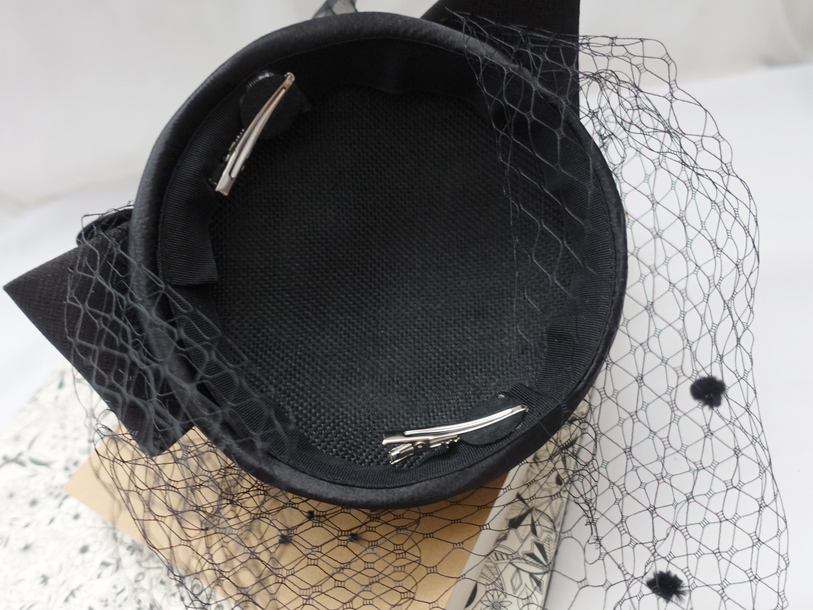 Black Flower Fascinator Hat With Veil & Feathers – Gothic Bridal