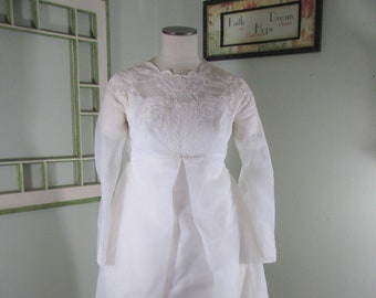 1950's Wedding Dress, Vintage Wedding Dress, Cottagecore Gown, Wedding Dress with Train, Long Sleeve Wedding Dress, Illusion Neckline Dress