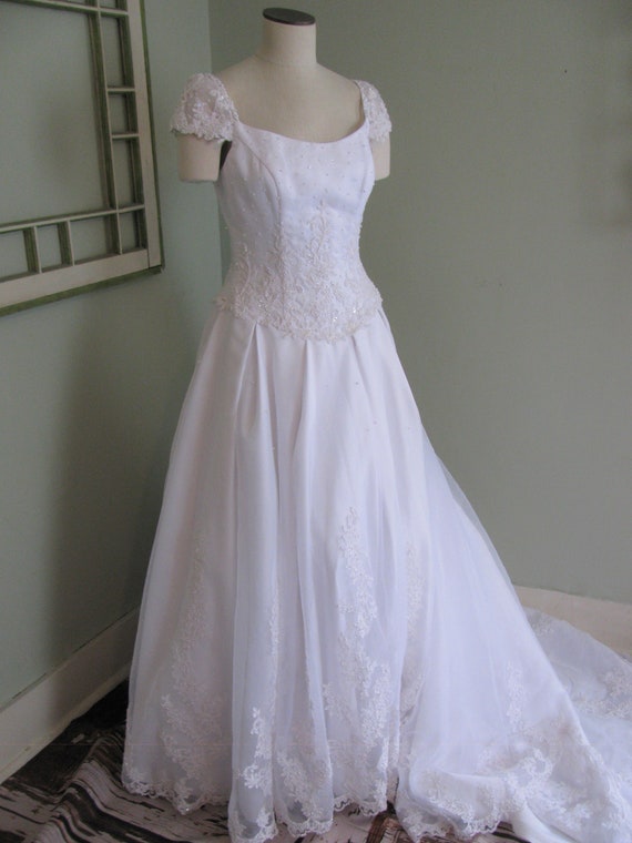 White Satin Wedding Dress, Wedding Dress with Cap… - image 2