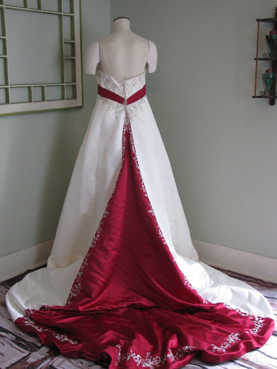 Classic A-Line Wedding Gown with a Satin Finish for a Luxurious Look main image 1