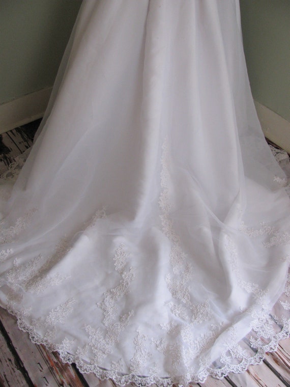 White Satin Wedding Dress, Wedding Dress with Cap… - image 10