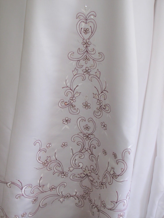 Burgundy and White Wedding Dress, Strapless Weddi… - image 5