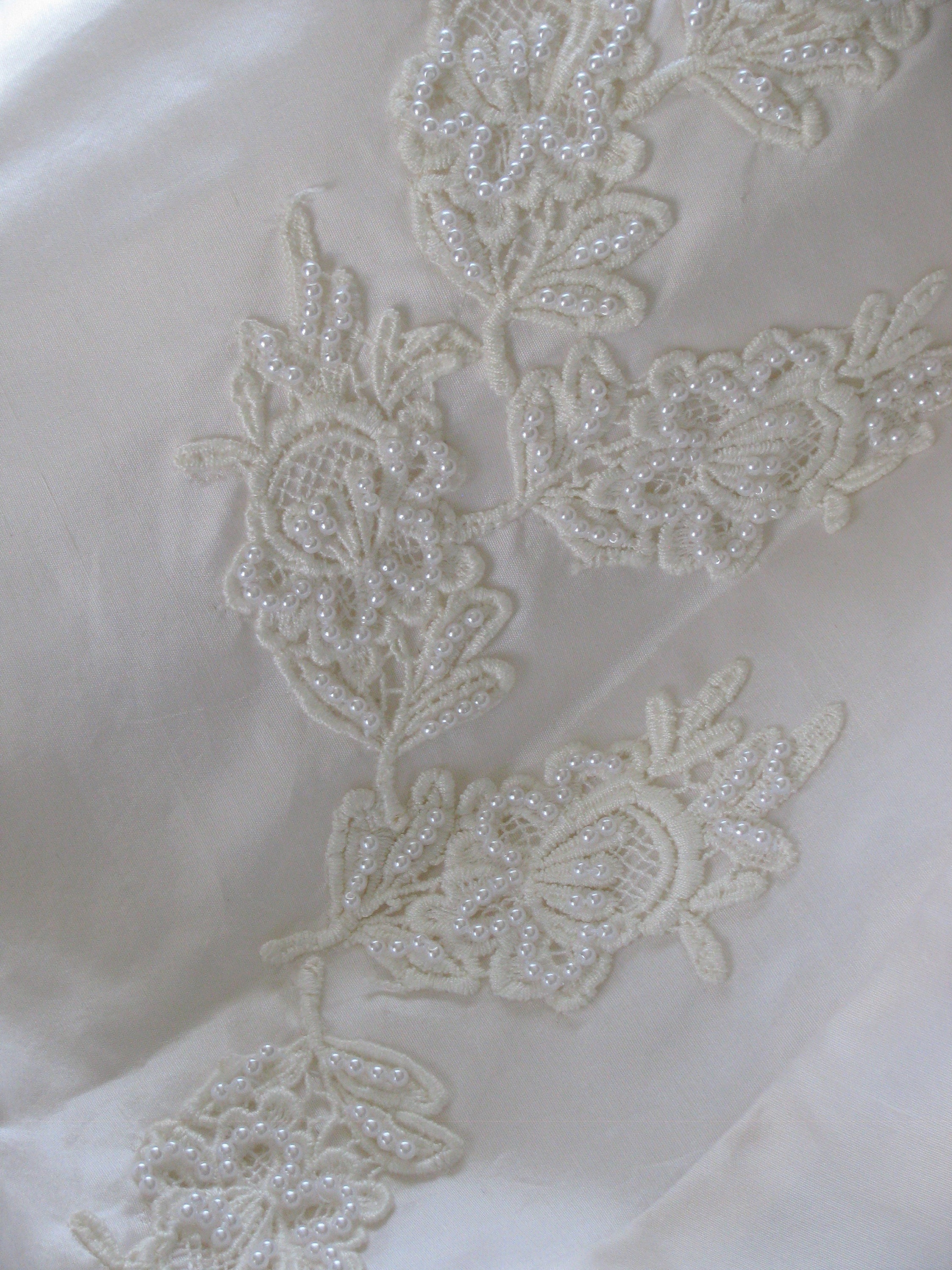 Silk Wedding Dress Long Sleeve Wedding Dress Lace Bridal Gown 