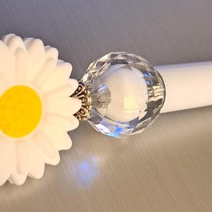 White Flower Ballpoint Pen