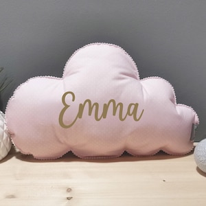 Cuscino personalizzato con nome e nuvola rosa chiaro