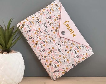 Carnet de Santé Personnalisé Prénom Motif Floral Rose