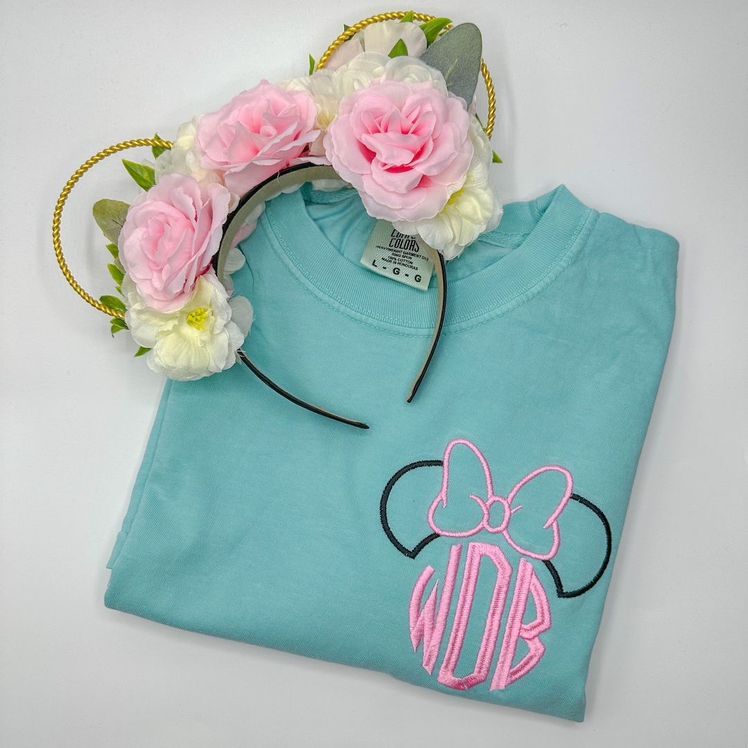 Embroidered Minnie Mouse Monogram Sweatshirt - Etsy