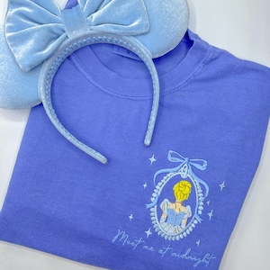 Cinderella Coquette Embroidered T-shirt | Disney Princess Embroidered Shirt | Disney World | Disneyland | Embroidered T-shirt
