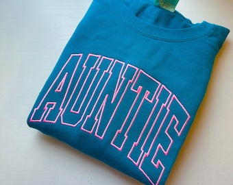 Auntie Embroidered Sweatshirt | Aunt Embroidered Crewneck Sweatshirt