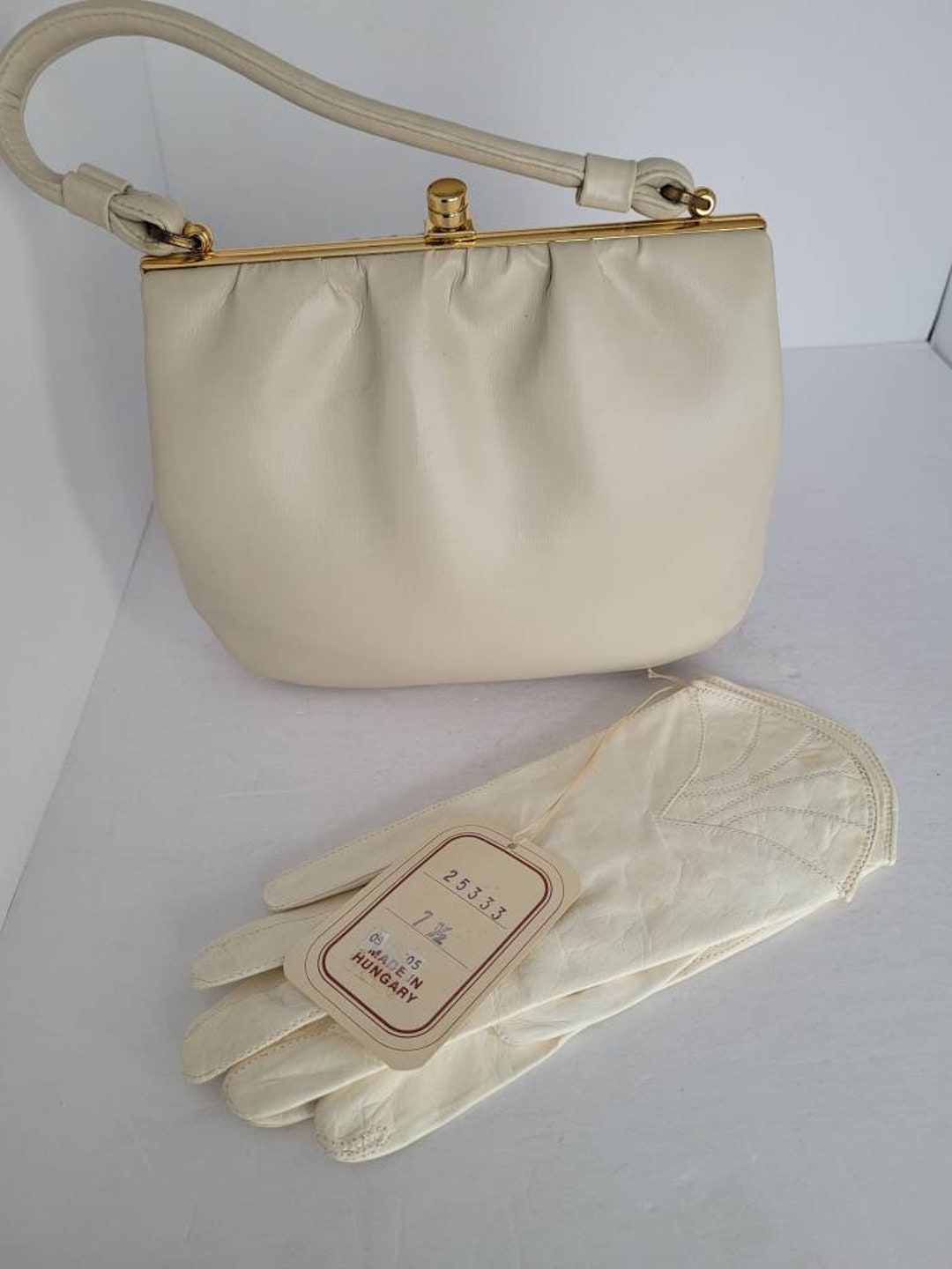 1960s Cream Top Handle Bag With Leather Gloves. Etsy