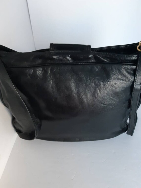 1970s Black Leather Shoulder Bag - image 4