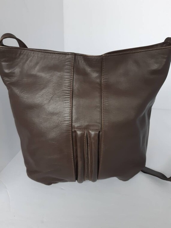 1970s Brown Leather Shoulder Bag