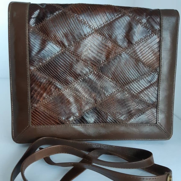 1960s Vintage Leather Diamond Stich Bag