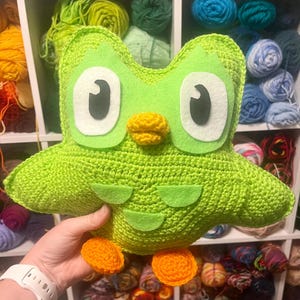PATTERN ONLY- Crochet Duolingo Owl, Duo the Owl, Duo Plushie, Duolingo Pillow -- Stencils included for felt pieces
