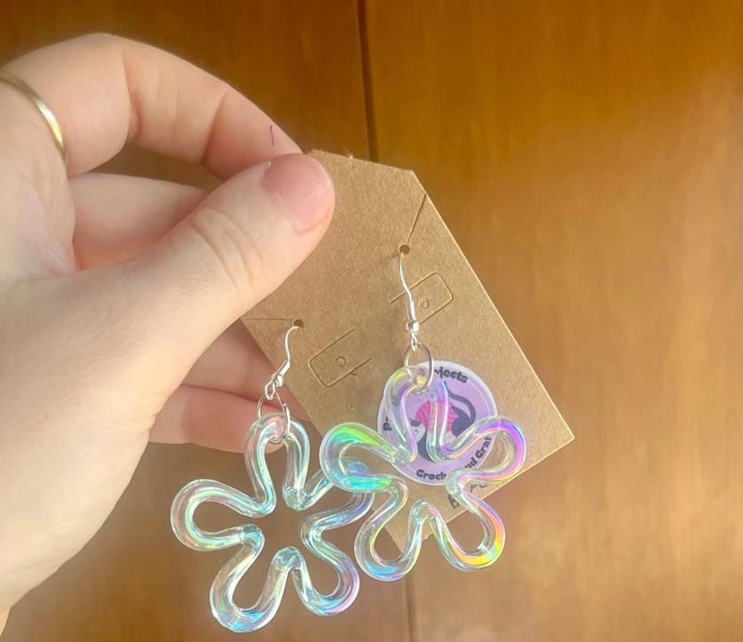 Groovy flower earrings, Translucent flowers,  Flower dangle earrings, 70s inspired earrings, Retro earrings, Underwater cloud earrings