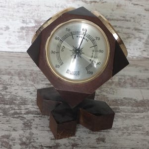 Spinning Indoor Thermometer | Gold and Black Wooden Thermometer | Retro Home Décor | Unique Temperature & Humidity Gauge | Vintage Gift Idea