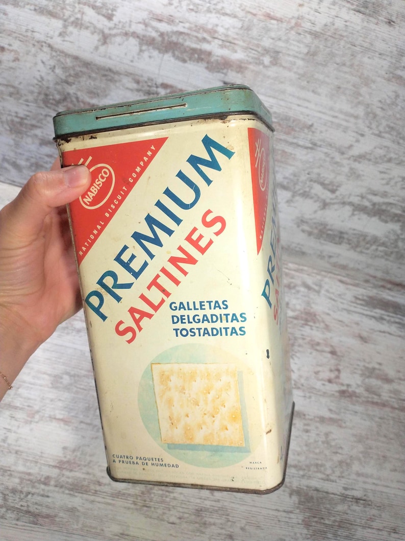 Rectangular Saltines Vintage Nabisco Cracker Tin: 1960s Farmhouse Kitchen Decor - Etsy