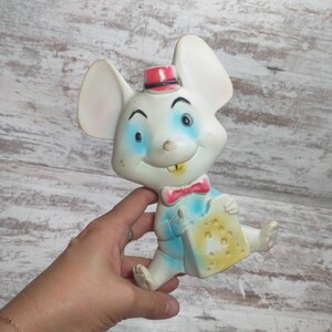 Vintage Rubber Squeaky Mouse Toy: Retro Nursery Decor