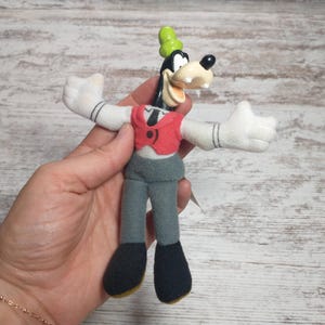 グーフィーの置物（WDW、レア☆） グーフィーの置物（WDW、レア☆）
