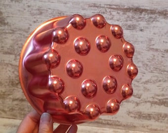 Vintage Round Copper Jello Mold | 70s Wall Decor