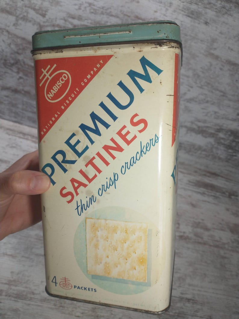Rectangular Saltines Vintage Nabisco Cracker Tin: 1960s Farmhouse Kitchen Decor - Etsy