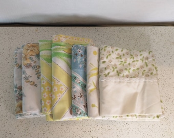 7 Pillow Cases | Vintage Retro Pillow Cases | Mix of 7 Vintage Pillow Case Set | Vntg Floral Pillow Cases | Mismatched Set Pillowcases