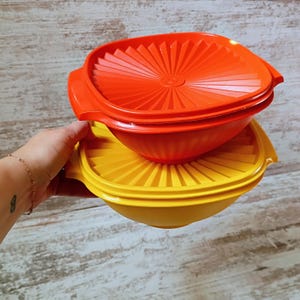 VINTAGE COUVERTS À Salade Tupperware Orange EUR 5,76 - FR VINTAGE COUVERTS À Salade Tupperware Orange EUR 5,76 - FR